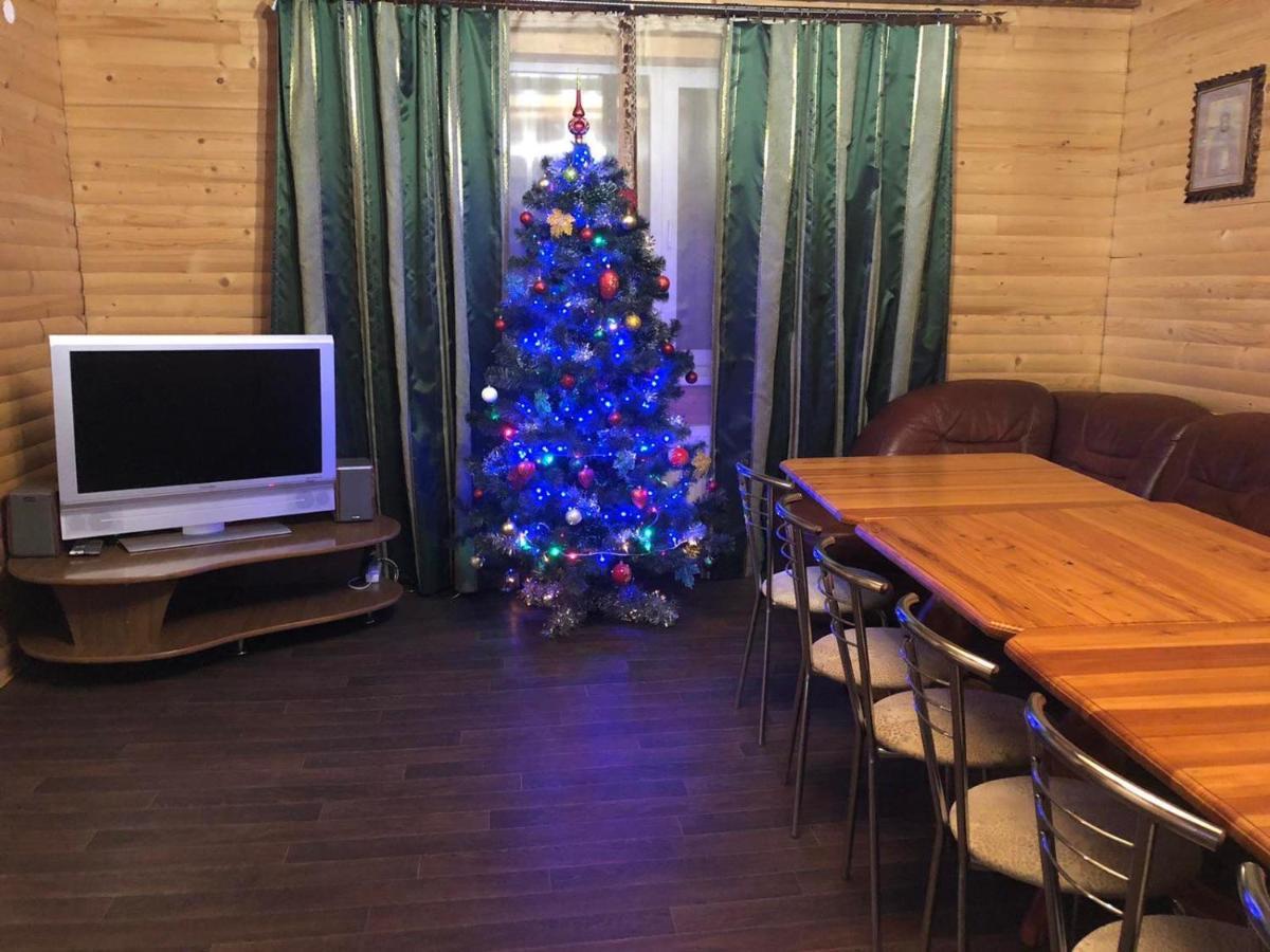 Сонячні Карпати Hotel Slavske Ngoại thất bức ảnh