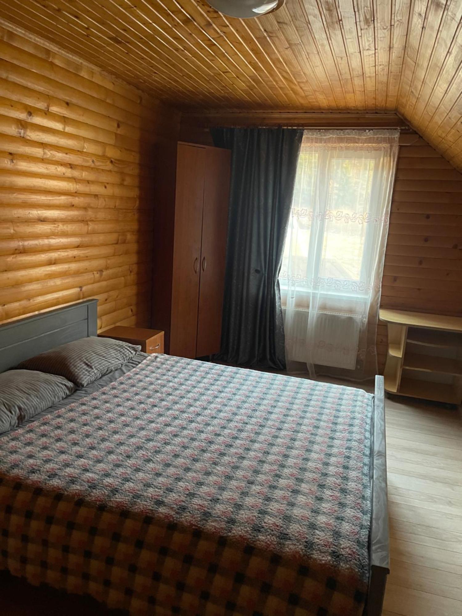 Сонячні Карпати Hotel Slavske Ngoại thất bức ảnh