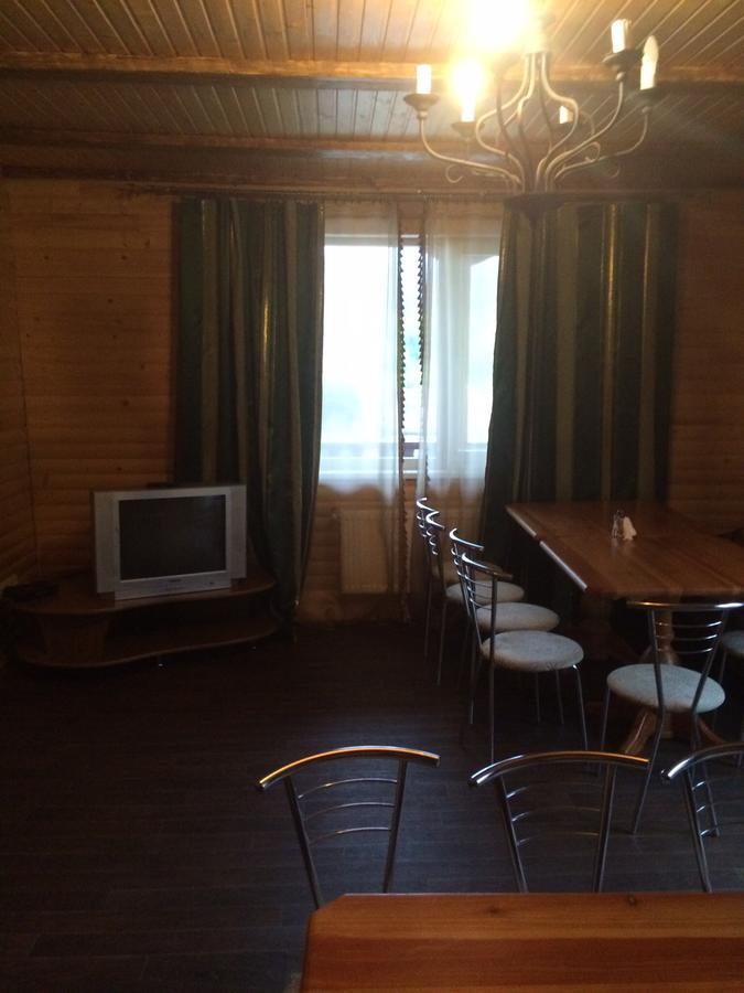 Сонячні Карпати Hotel Slavske Ngoại thất bức ảnh