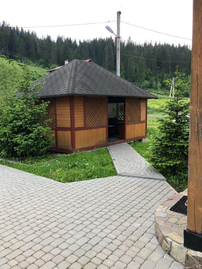 Сонячні Карпати Hotel Slavske Ngoại thất bức ảnh